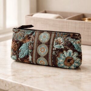 Vera Bradley Retired Java Blue Floral Pattern Quilted Cosmetic or Brush Pouch